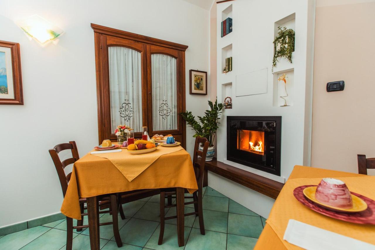 Hotel Roccia Fiorita Furore Zewnętrze zdjęcie